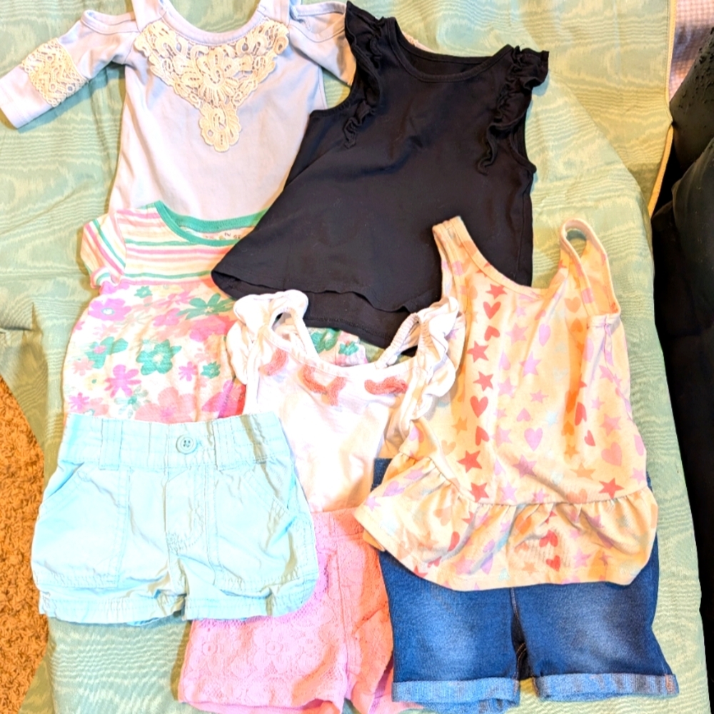 Box#26 ♨️ 5 For $30 ♨️ 5 Girl's Colorful Warm Weather Tops & 3 Shorts Bundle